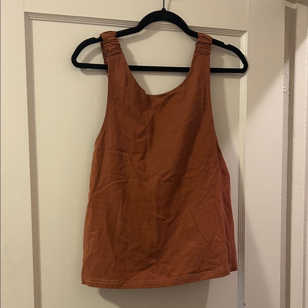 Sleeveless Rust Top - Picture 3 of 4